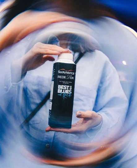 Caixinha Tetra Pak personalizada Best of Blues, da SulAmérica com a Rede D'Or